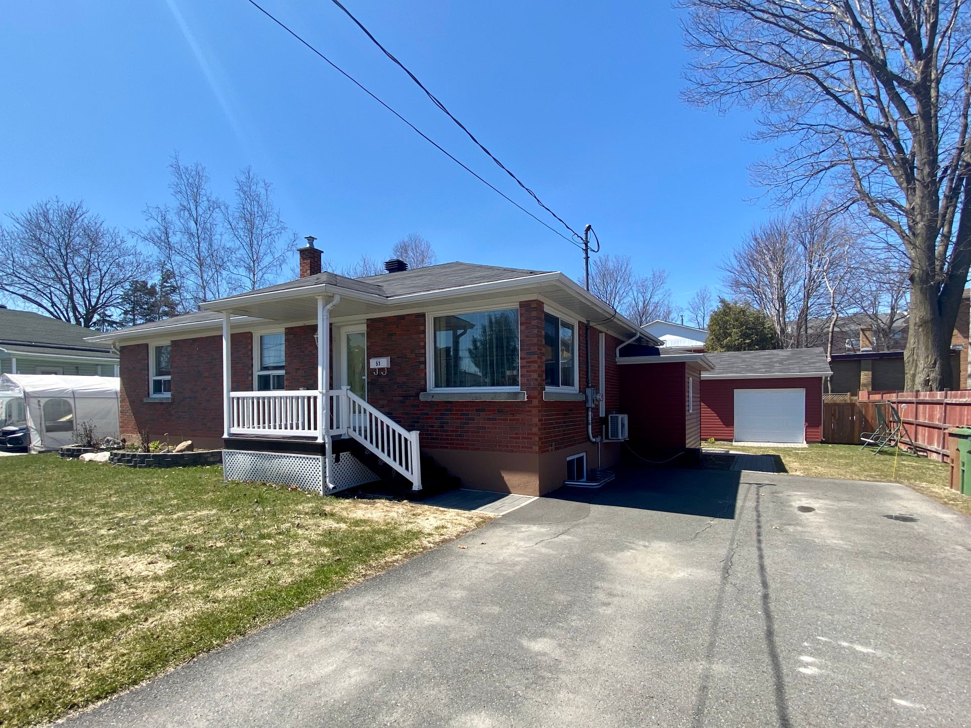 51, Rue Renaud Victoriaville Équipe JeanFrançois Rivard / Remax