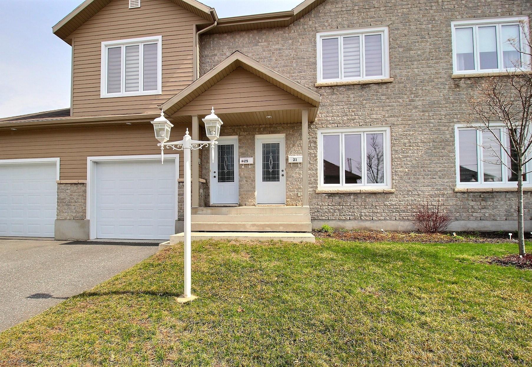 21, Rue Ross Victoriaville Équipe JeanFrançois Rivard / Remax